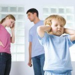 Families spend four days a year arguing (Семьи проводят четыре дня в году ругаясь)